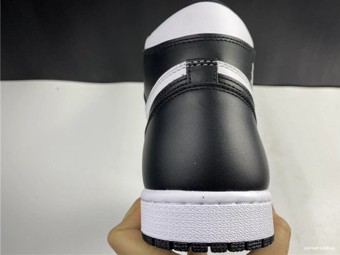 555088-010 1 Jordan (2014) Air Retro Black White 0927